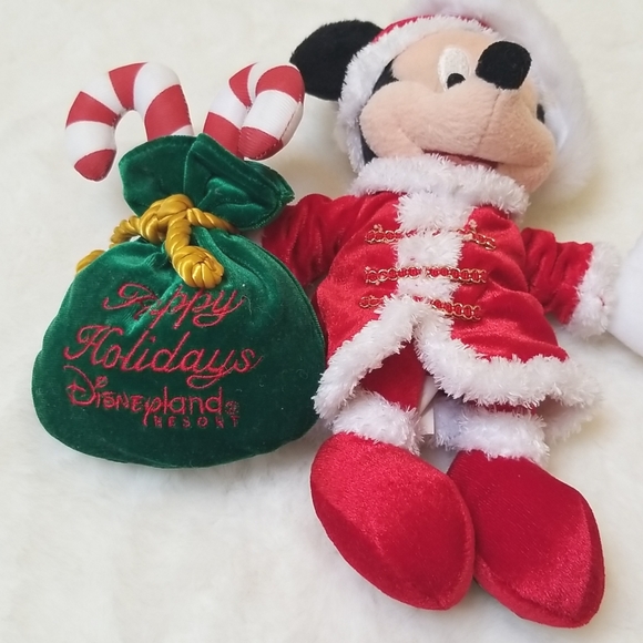 *2 for $12* Disneyland Resorts 2004 Christmas Happy Holidays Minnie Bean Bag 8" - Picture 3 of 4
